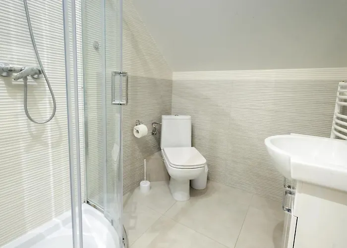 Na Akacjowej מלון