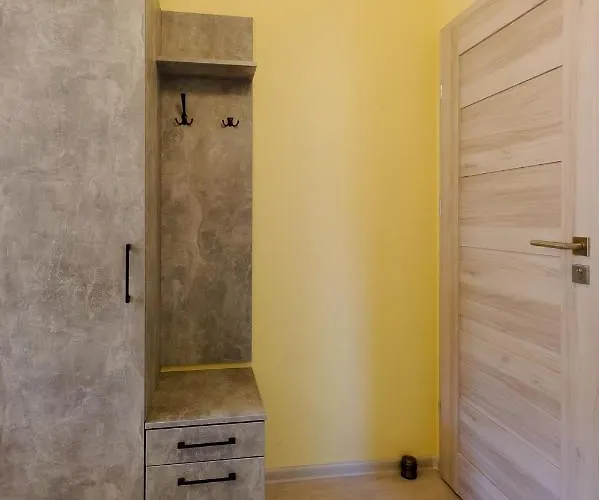 Na Akacjowej Hotel *